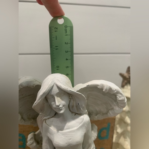 Coastal beach holiday decor- Star fish tree, holiday sign, and sea angel. - Picture 5 of 15